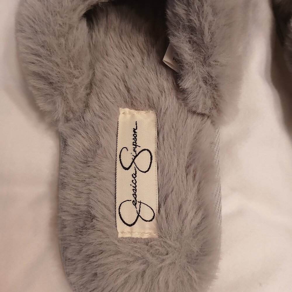 Jessica Simpson Slippers - Picture 3 of 4